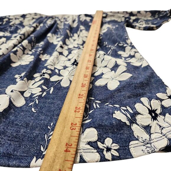 Floral Top For Women Size Medium Blue Floral Ruffle Front Short Sleeve - Picture 9 of 11